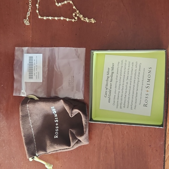 Gold choker - Picture 8 of 8